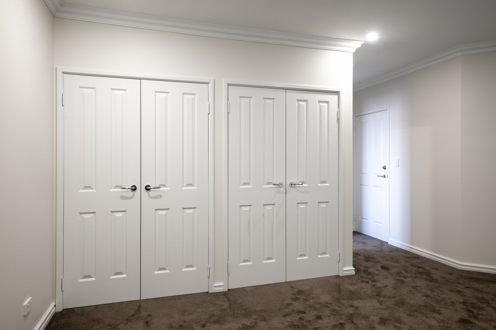 hillarys wardrobe renovation