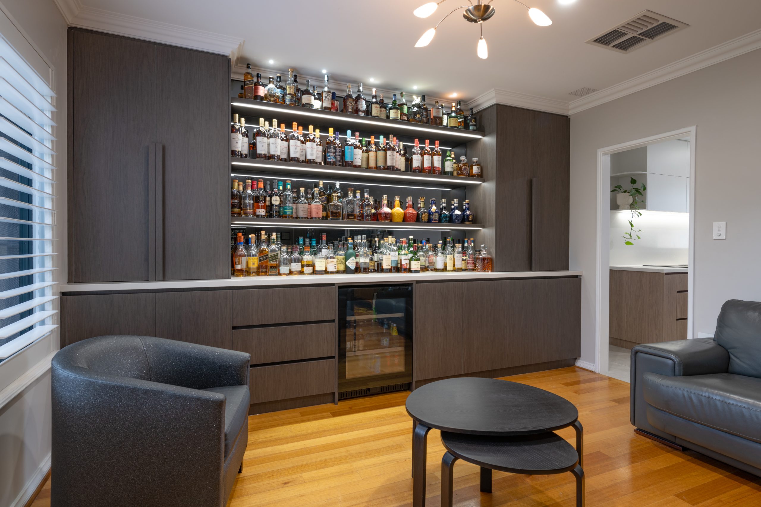 dianella bar renovation