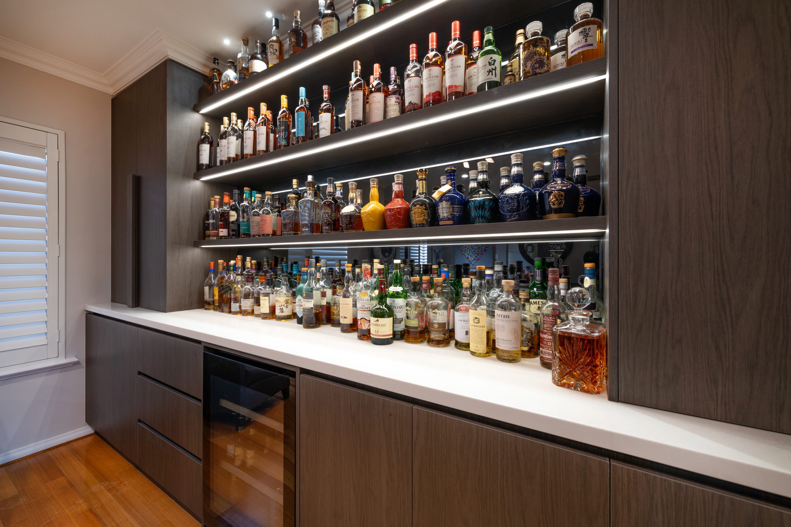 dianella bar renovation